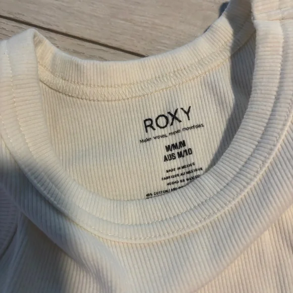 Roxy Women's White Crop Top - Picture 3 of 4